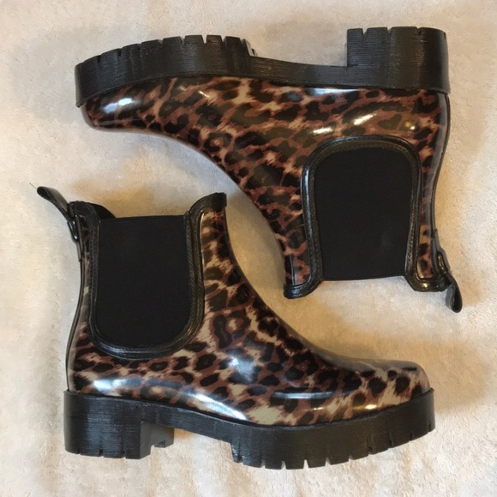 Jeffrey Campbell Rain Boots in Cheetah 7 NWO Box